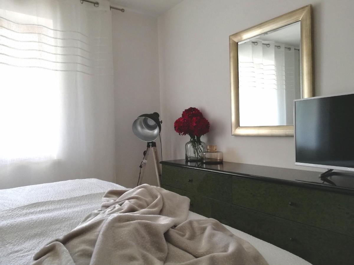 Apartments 4U Омишаль Экстерьер фото