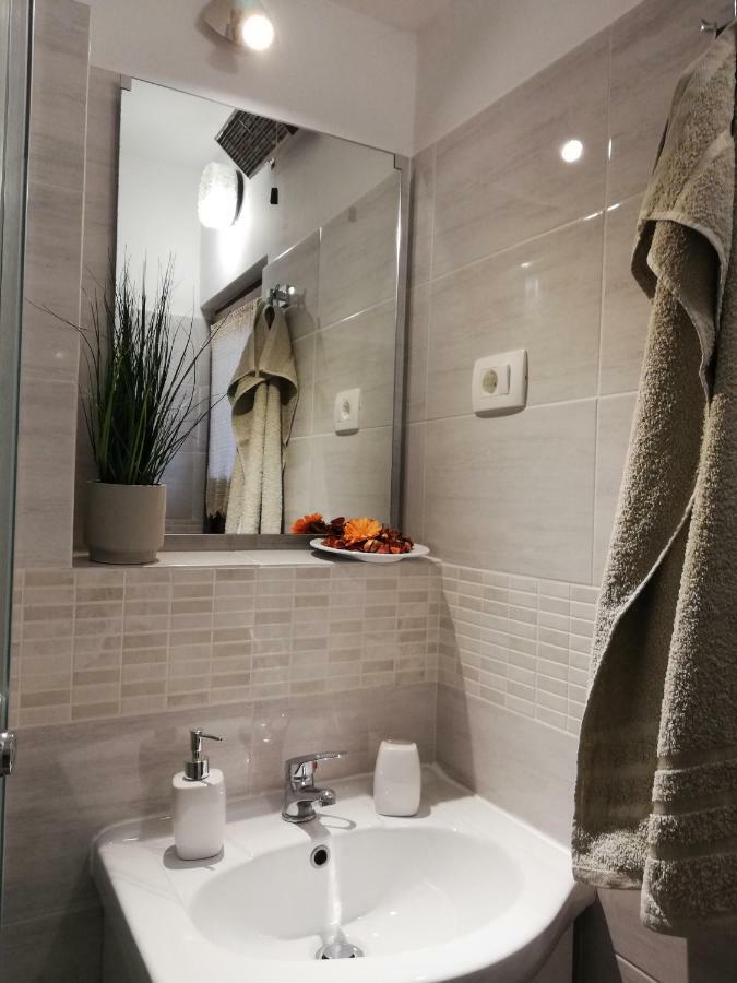 Apartments 4U Омишаль Экстерьер фото